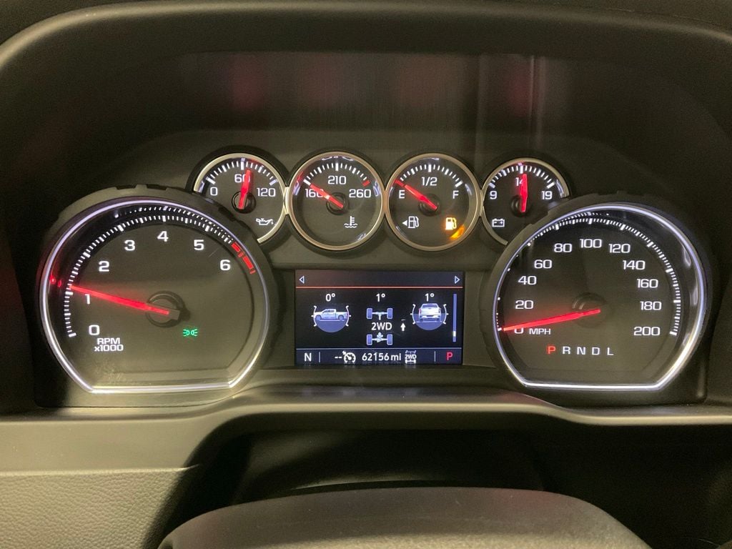 Used 2021 Chevrolet Silverado 1500 Custom Trail Boss with VIN 1GCPYCEF9MZ424980 for sale in Moorhead, Minnesota