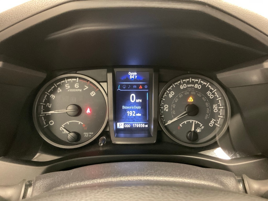 Used 2017 Toyota Tacoma TRD Off Road with VIN 3TMCZ5AN7HM058805 for sale in Moorhead, Minnesota