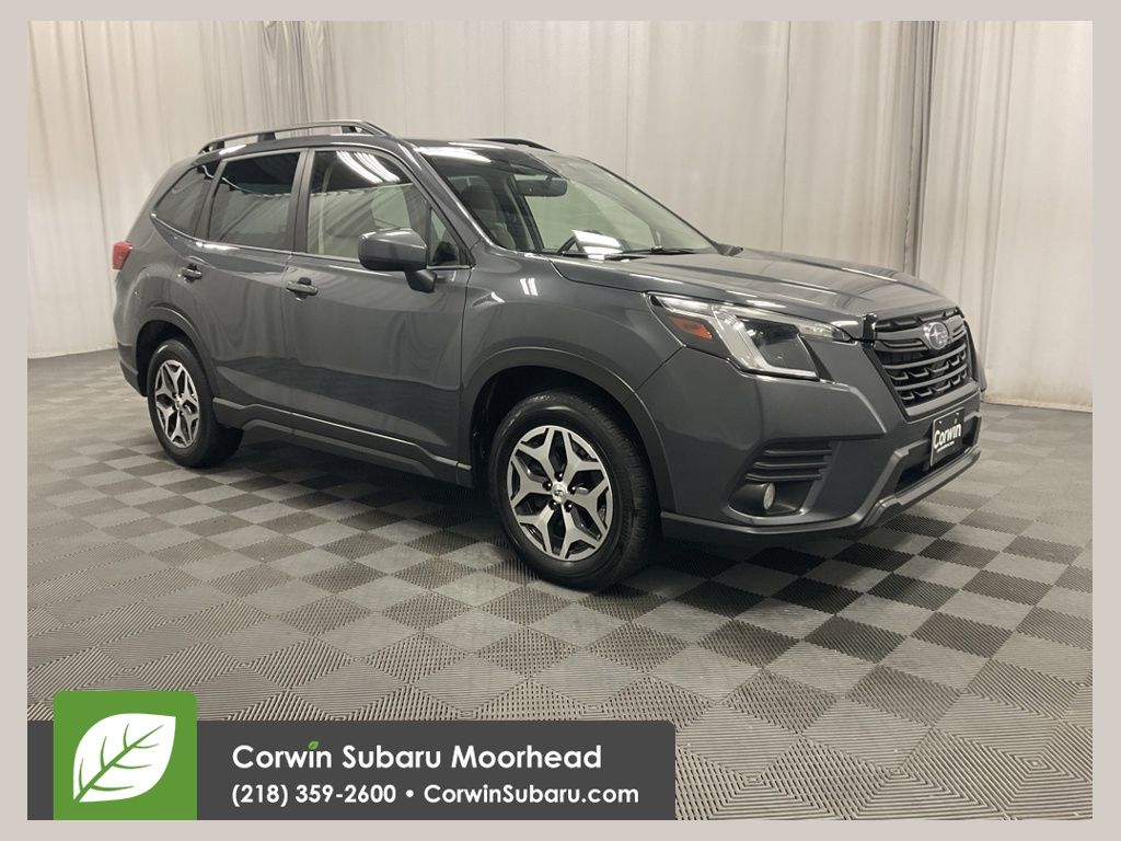 2023 Subaru Forester Premium's photo