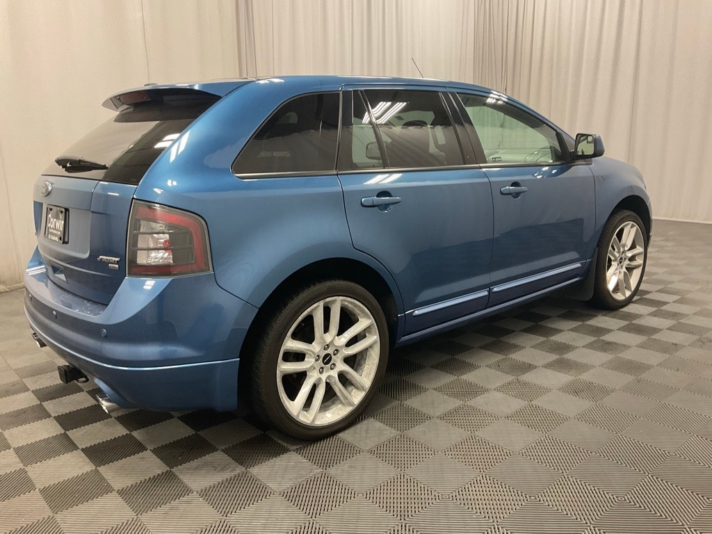 Used 2009 Ford Edge Sport with VIN 2FMDK40C19BA69591 for sale in Moorhead, MN