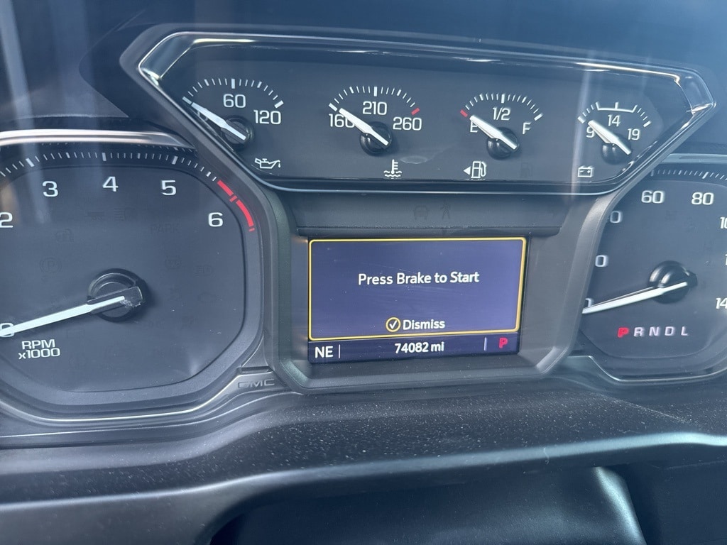 Used 2022 GMC Sierra 2500HD SLT with VIN 1GT19NE79NF229276 for sale in Moorhead, Minnesota