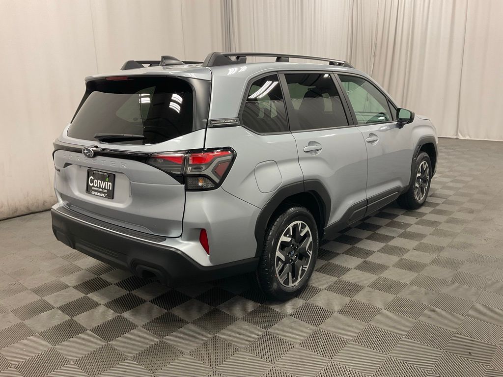 2026 Subaru Forester Premium Base photo 2