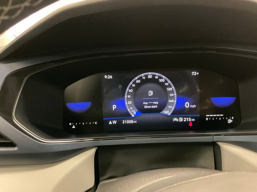 Used 2022 Volkswagen Taos SE with VIN 3VVLX7B2XNM002439 for sale in Moorhead, Minnesota