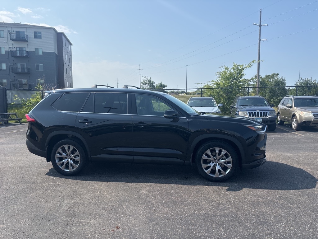 Used 2024 Toyota Grand Highlander Limited with VIN 5TDAAAB54RS024411 for sale in Moorhead, Minnesota