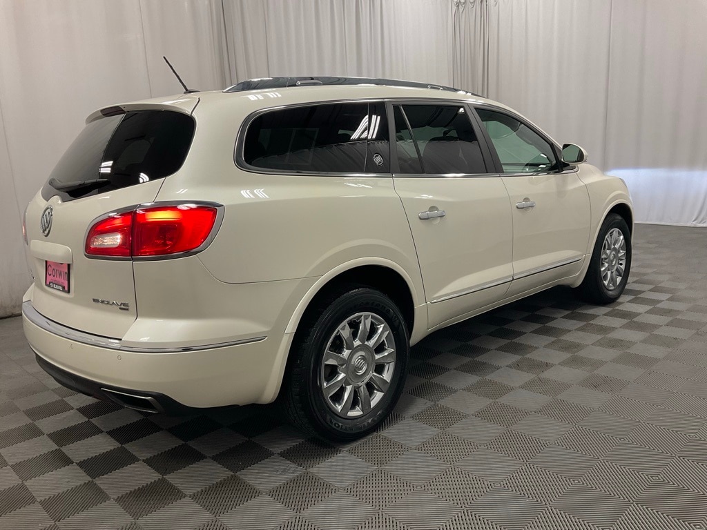 Used 2015 Buick Enclave Leather with VIN 5GAKVBKD4FJ161025 for sale in Moorhead, Minnesota