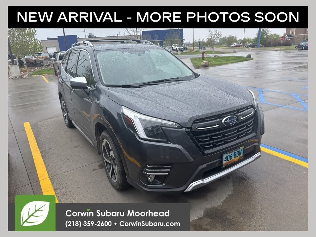 2024 Subaru Forester Touring's photo
