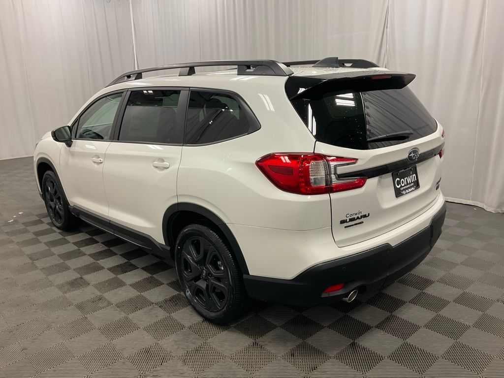 2026 Subaru Ascent Onyx Edition Touring photo 4