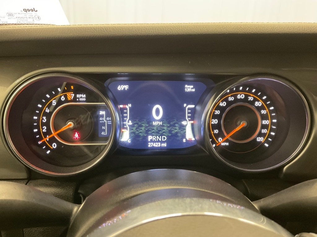 Used 2022 Jeep Gladiator Overland with VIN 1C6HJTFG1NL179958 for sale in Moorhead, Minnesota