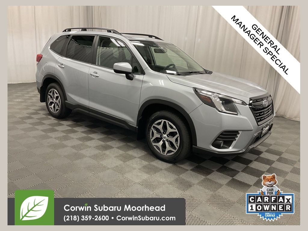 2022 Subaru Forester Premium's photo