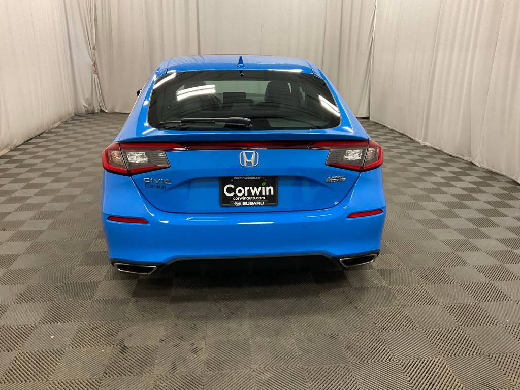 2023 Honda Civic Sport Touring photo 4