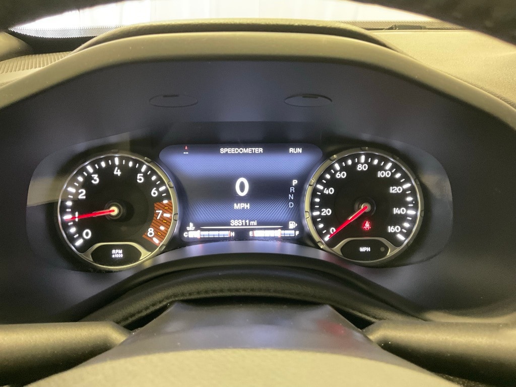 Used 2022 Jeep Renegade Latitude with VIN ZACNJDB18NPN52070 for sale in Moorhead, Minnesota