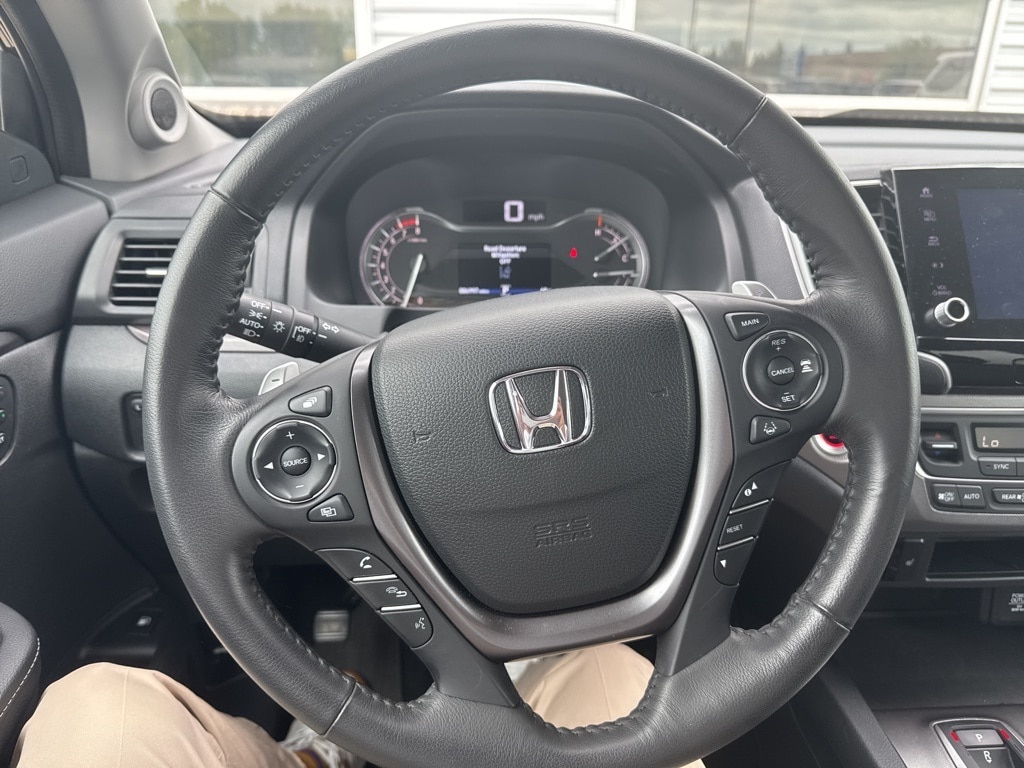 Used 2023 Honda Ridgeline RTL with VIN 5FPYK3F51PB064147 for sale in Moorhead, Minnesota