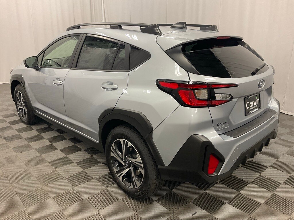 2025 Subaru Crosstrek Premium photo 3