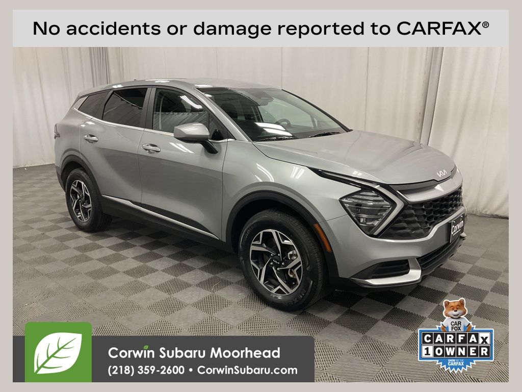 2024 Kia Sportage LX's photo