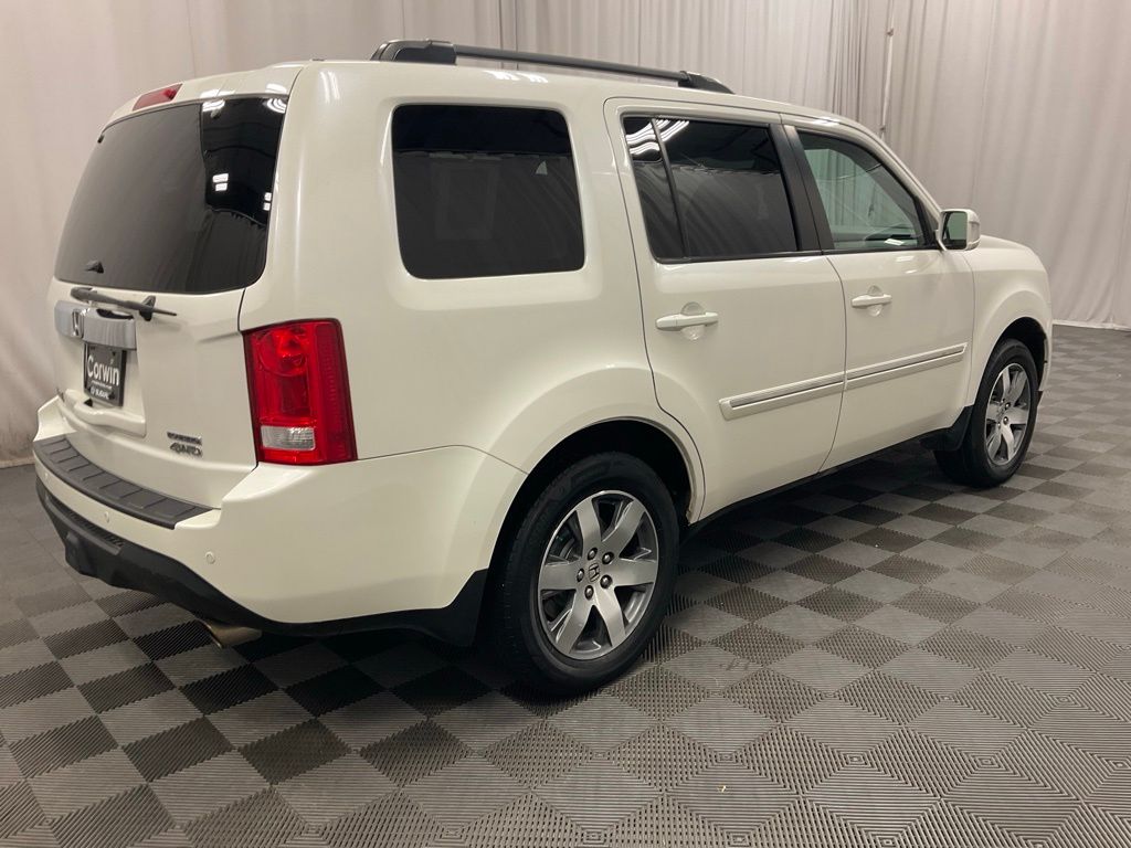 Used 2014 Honda Pilot Touring with VIN 5FNYF4H9XEB025623 for sale in Moorhead, Minnesota
