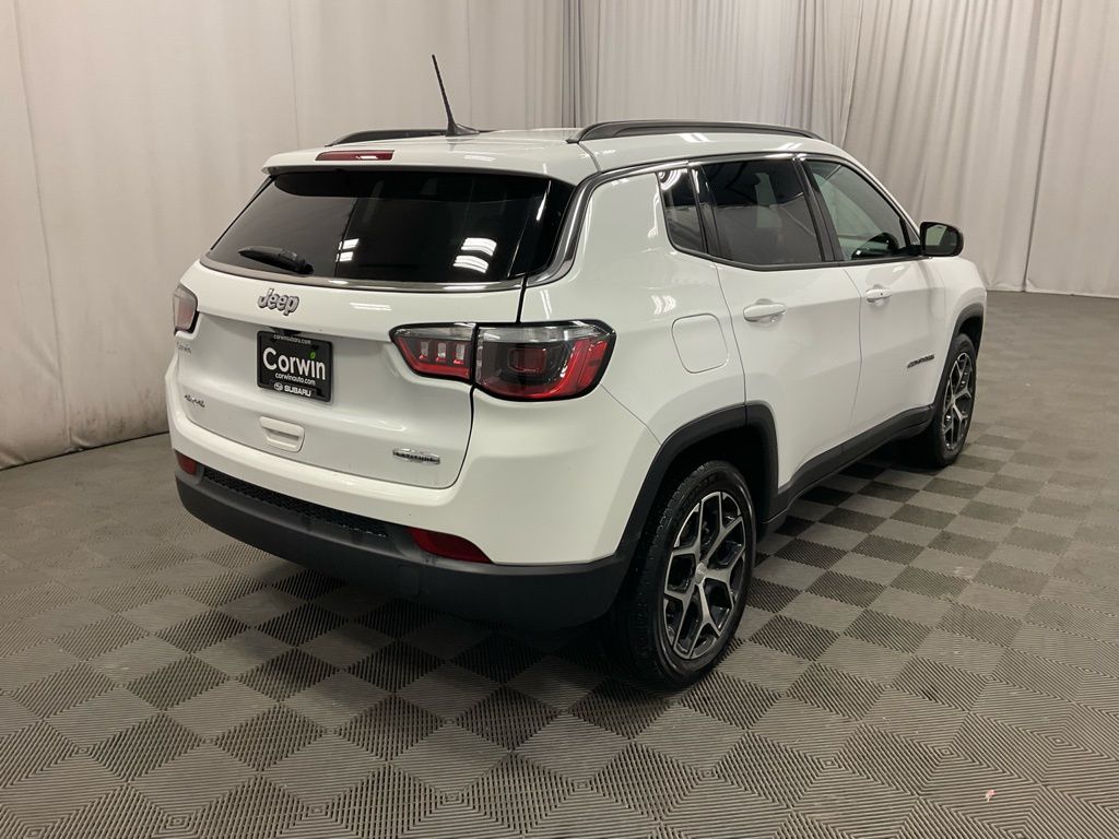 Used 2024 Jeep Compass Latitude with VIN 3C4NJDBN7RT606205 for sale in Moorhead, Minnesota