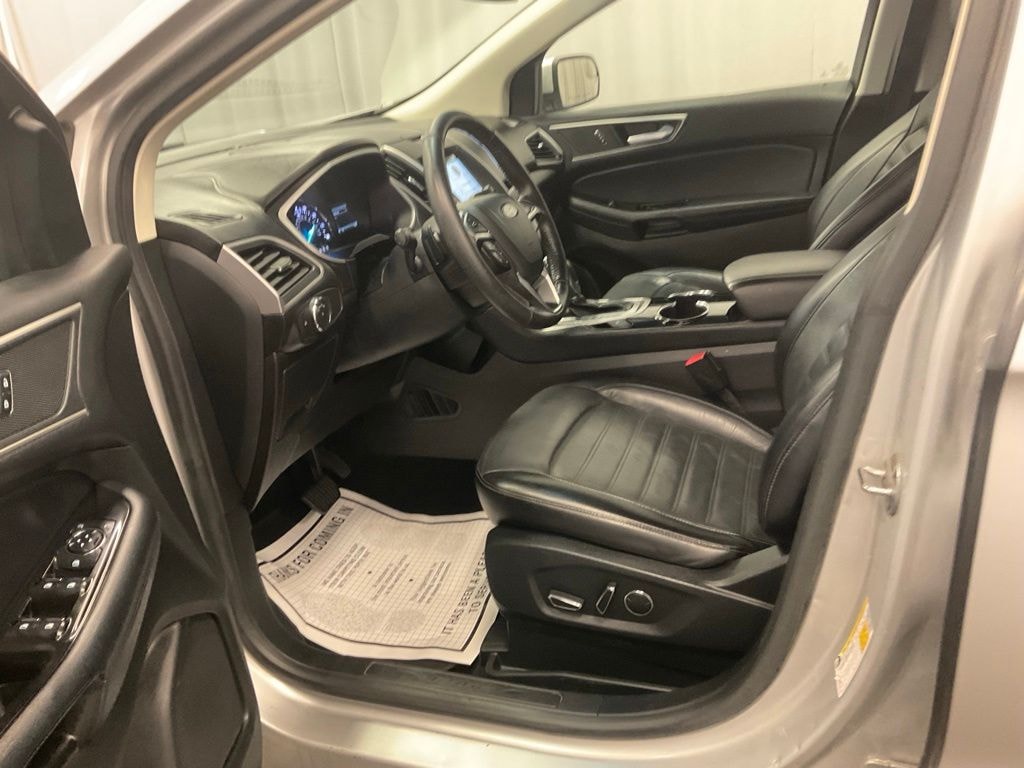 Used 2018 Ford Edge SEL SUV