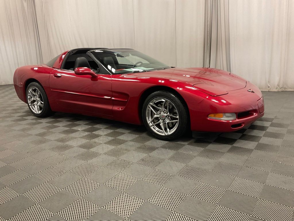 Used 2000 Chevrolet Corvette Base with VIN 1G1YY22G0Y5113181 for sale in Moorhead, Minnesota