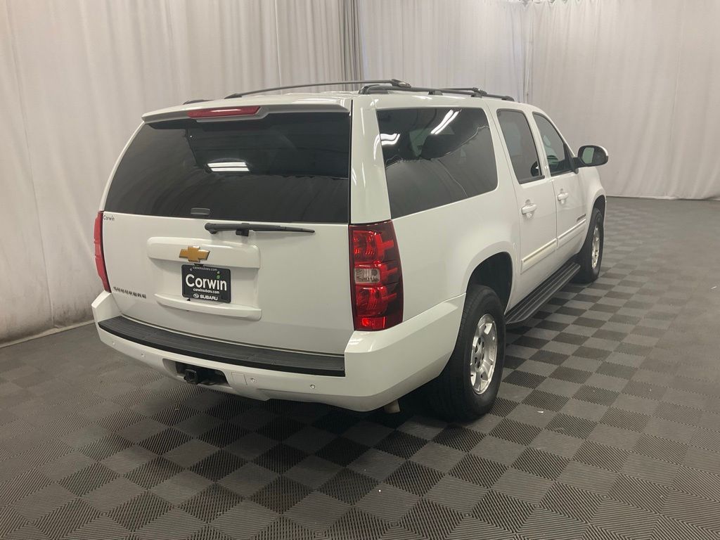 Used 2014 Chevrolet Suburban LS with VIN 1GNSKHE77ER219121 for sale in Moorhead, Minnesota