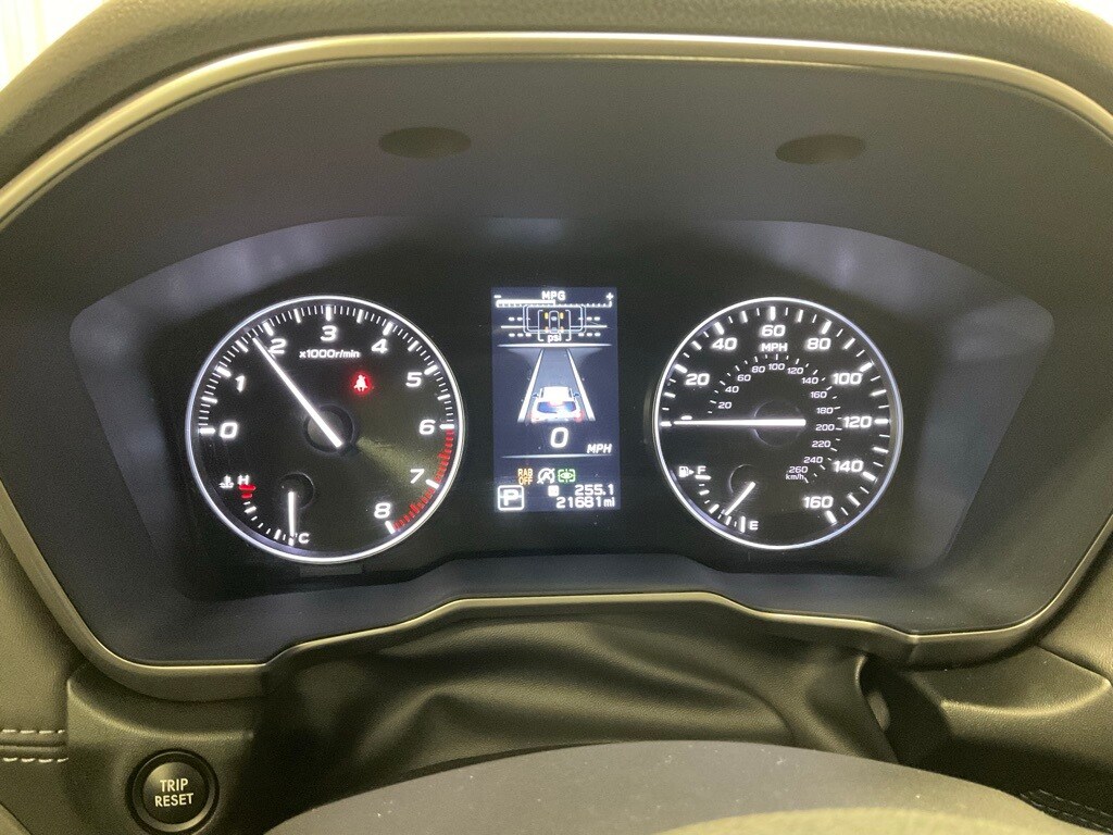 2024 Subaru Outback Touring photo 2