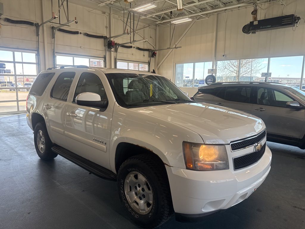 Used 2008 Chevrolet Tahoe LS with VIN 1GNFK13068J235232 for sale in Moorhead, Minnesota