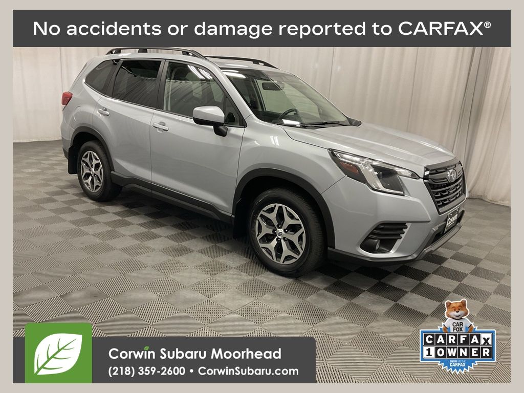 2022 Subaru Forester Premium's photo