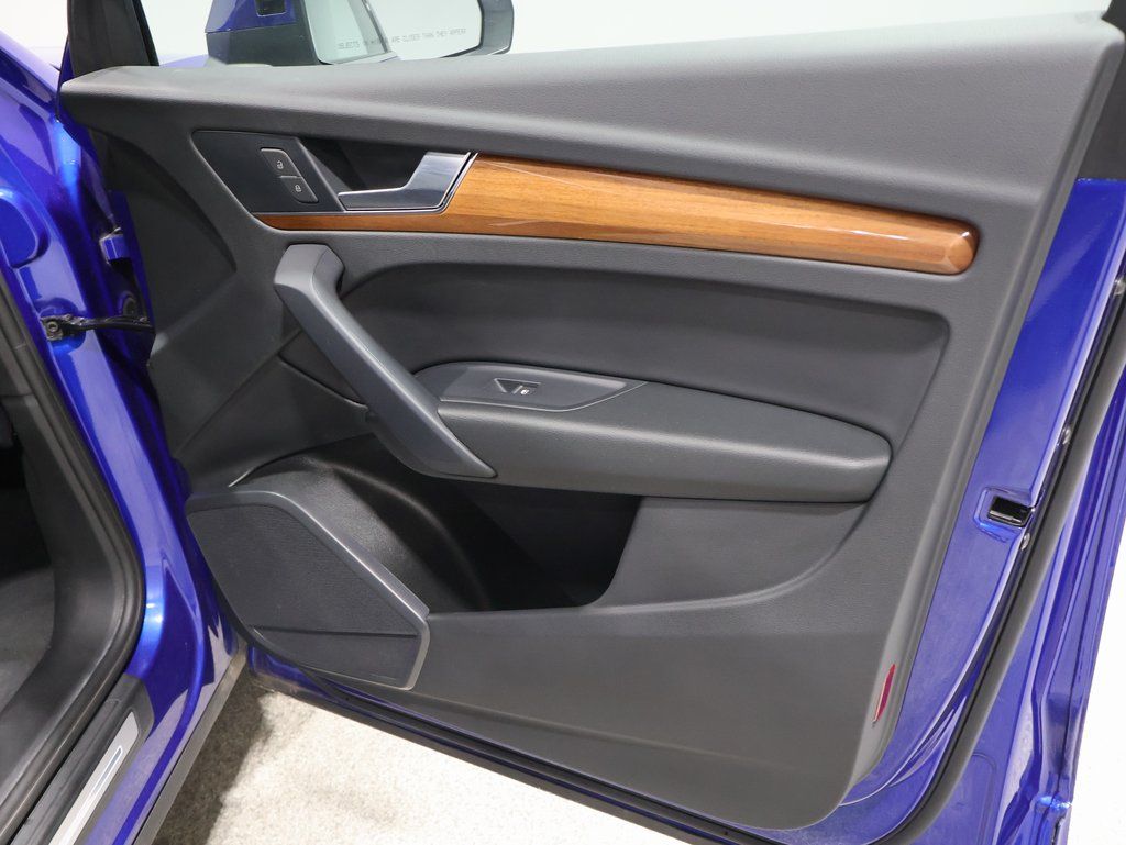 2023 Audi Q5 Premium - Photo 23