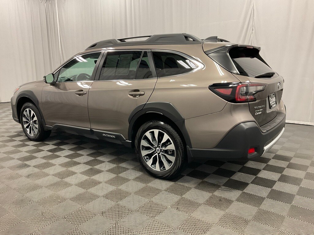 2024 Subaru Outback Limited photo 4