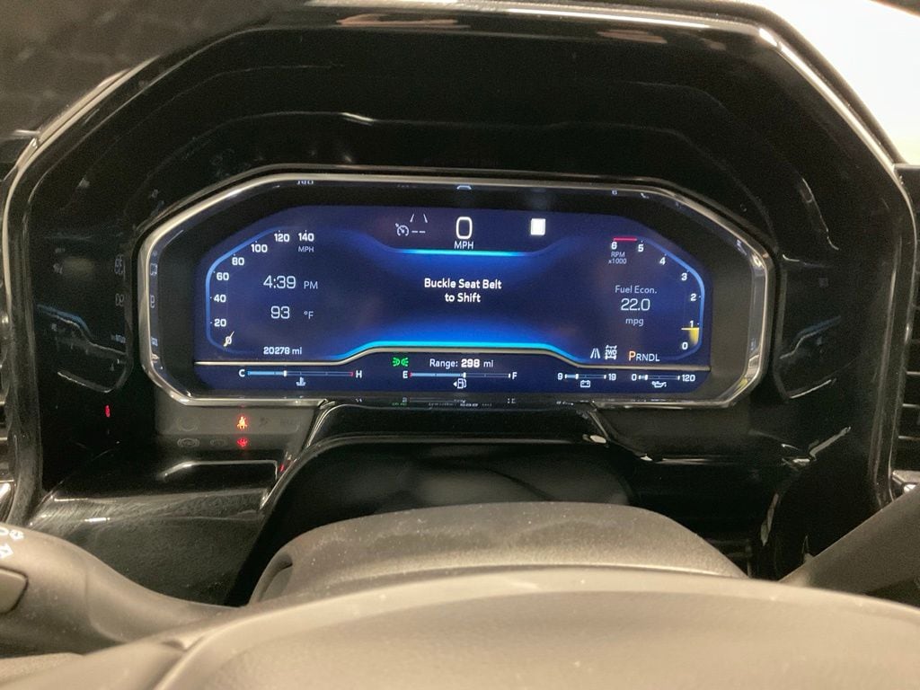 Used 2023 Chevrolet Silverado 1500 LT with VIN 1GCUDDE84PZ172176 for sale in Moorhead, Minnesota