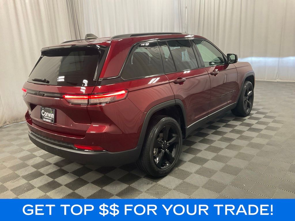 Used 2024 Jeep Grand Cherokee Altitude with VIN 1C4RJHAG3RC104816 for sale in Moorhead, Minnesota