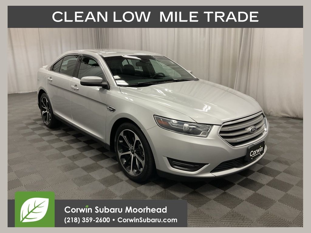 2015 Ford Taurus