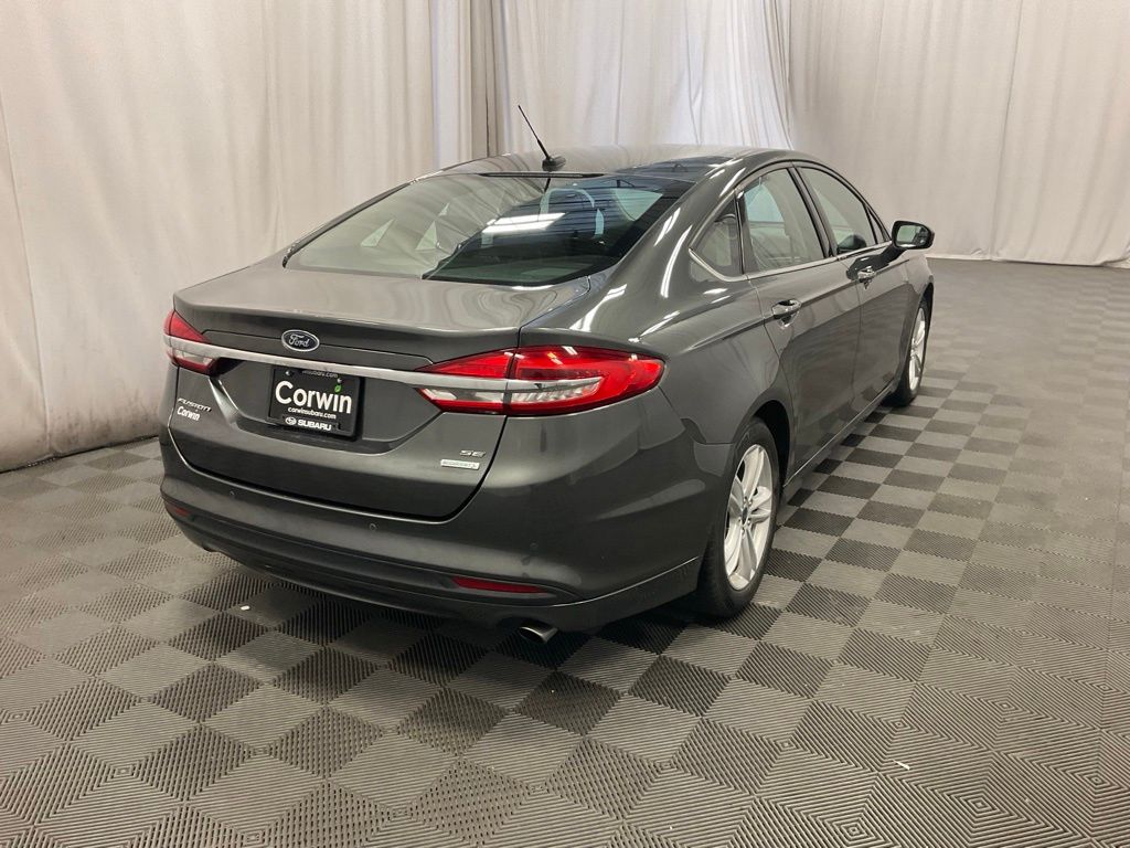 Used 2018 Ford Fusion SE with VIN 3FA6P0HDXJR203742 for sale in Moorhead, Minnesota