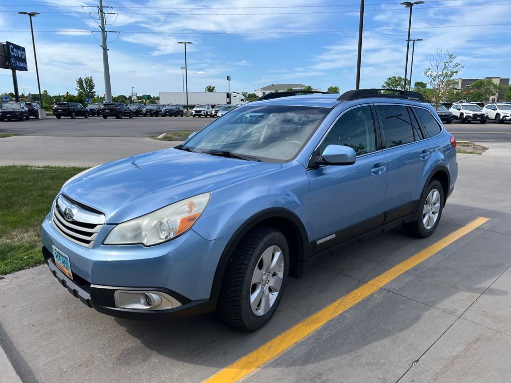 Used 2011 Subaru Outback I Premium with VIN 4S4BRCCC9B3361651 for sale in Moorhead, Minnesota