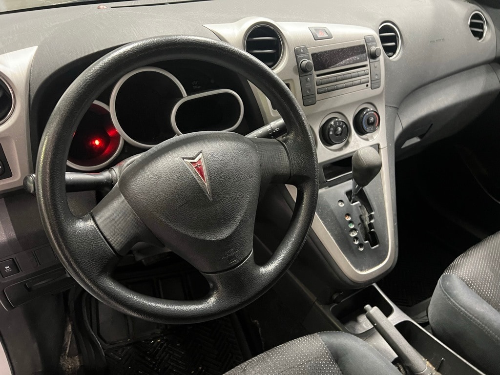 Used 2009 Pontiac Vibe Base w/1.8L Hatchback