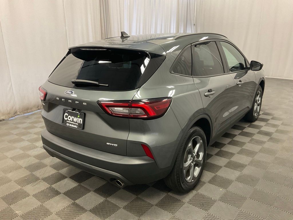 Used 2025 Ford Escape ST-Line with VIN 1FMCU9MN5SUB19424 for sale in Moorhead, Minnesota