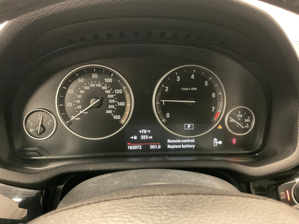 Used 2016 BMW X4 xDrive28i with VIN 5UXXW3C59G0R19851 for sale in Moorhead, Minnesota