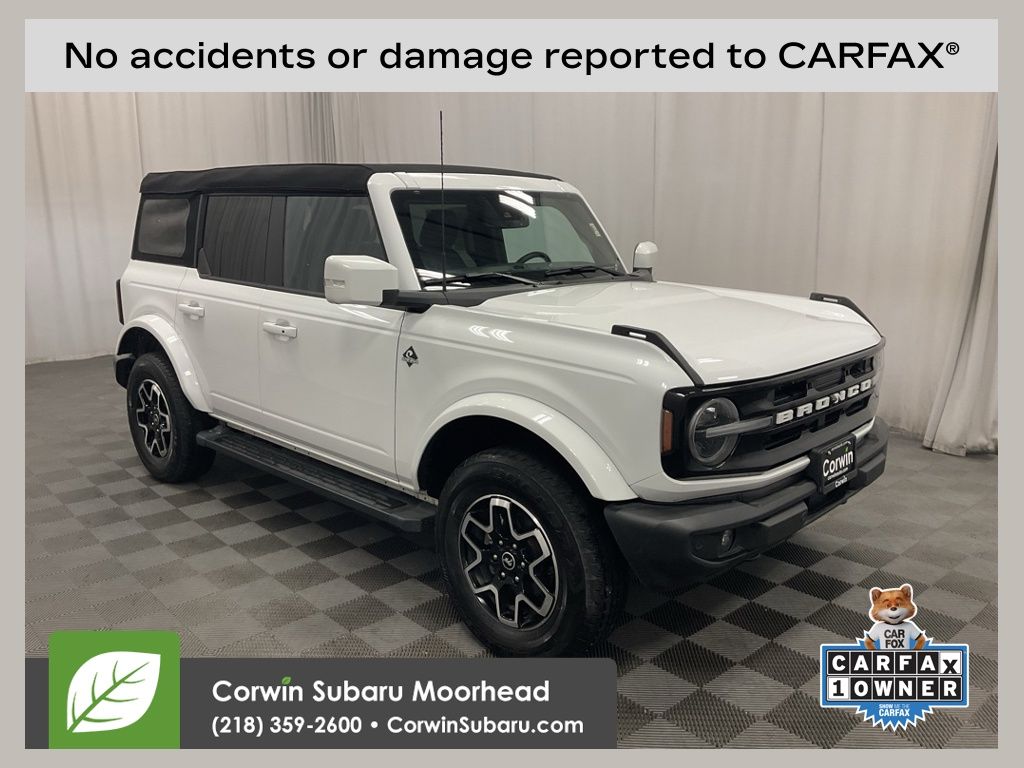 2023 Ford Bronco 4-Door Outer Banks's photo