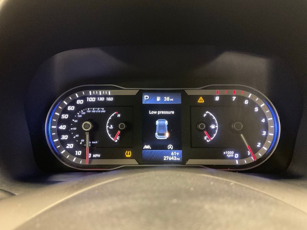 Used 2022 Hyundai Tucson SEL with VIN 5NMJBCAE5NH127800 for sale in Moorhead, Minnesota