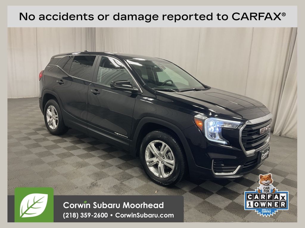 2024 GMC Terrain SLE's photo