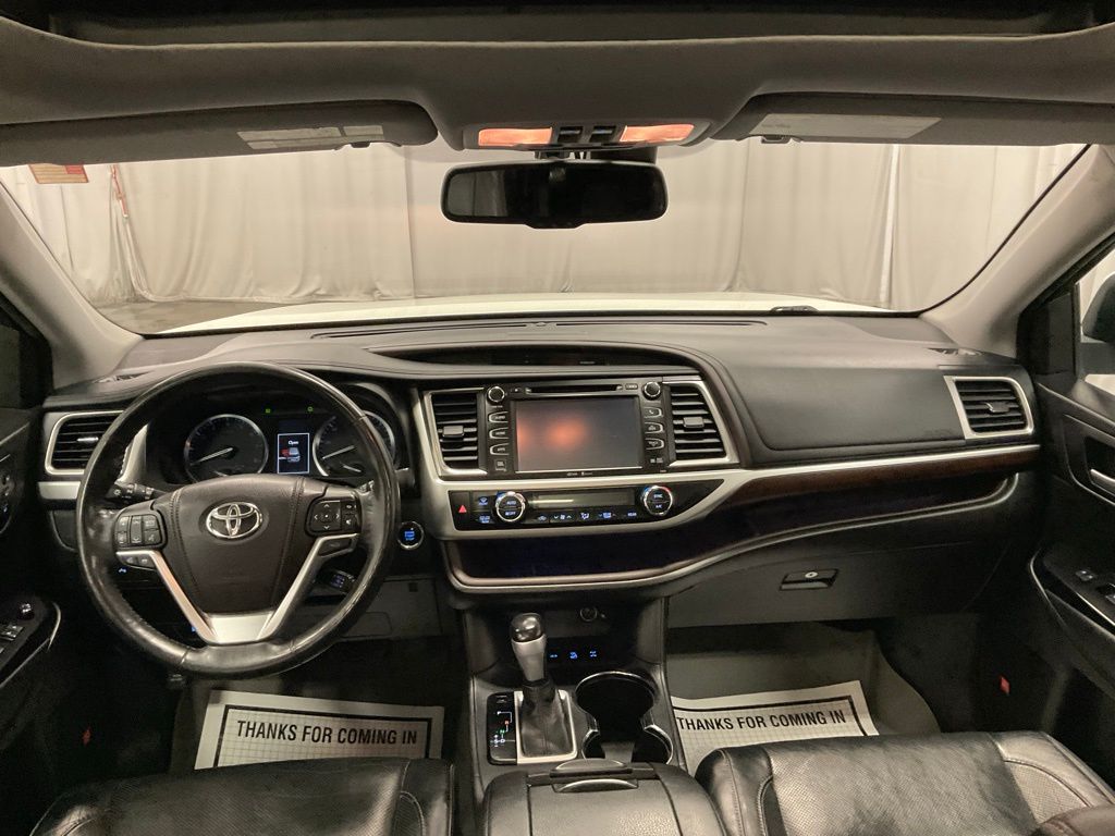 Used 2014 Toyota Highlander Limited Platinum with VIN 5TDDKRFHXES025103 for sale in Moorhead, Minnesota