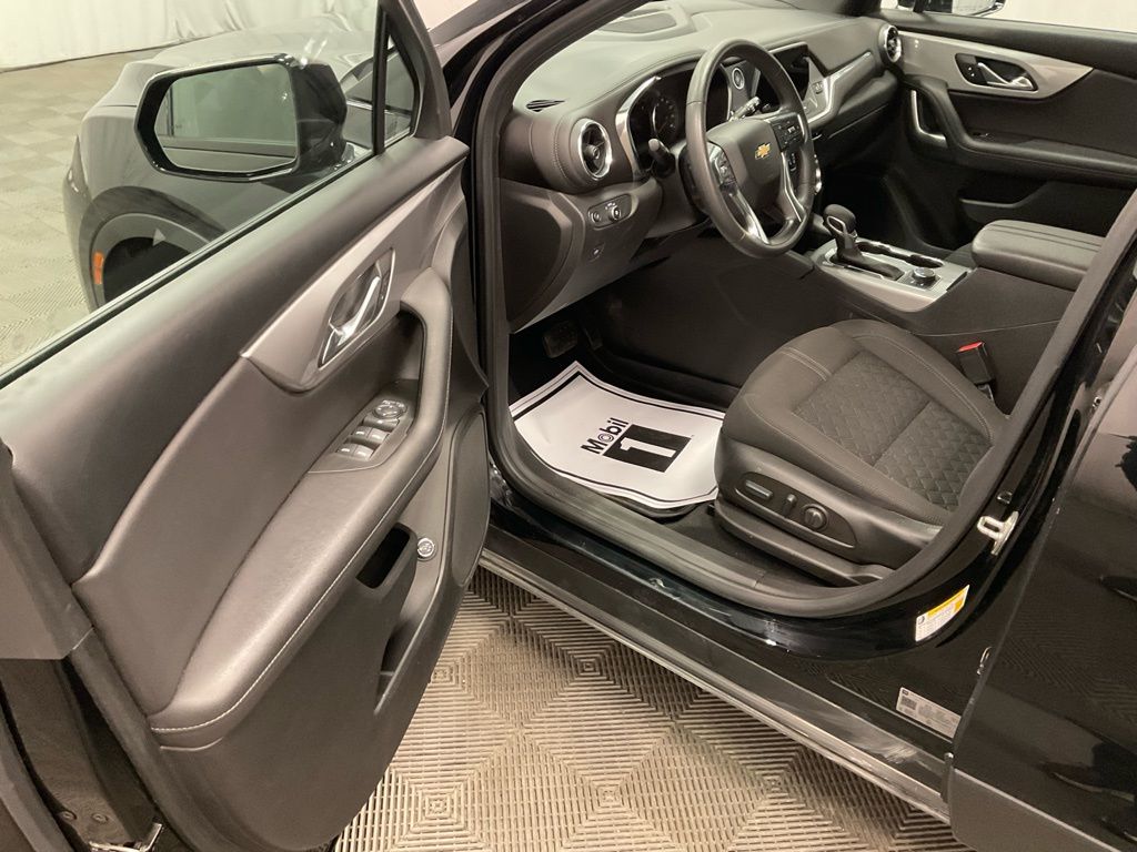 2022 Chevrolet Blazer 2LT photo 4