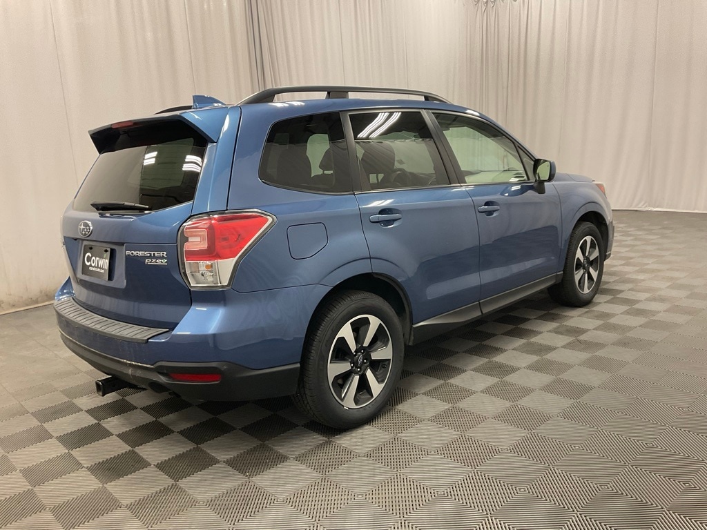 Used 2017 Subaru Forester Premium with VIN JF2SJAEC4HG487688 for sale in Moorhead, Minnesota