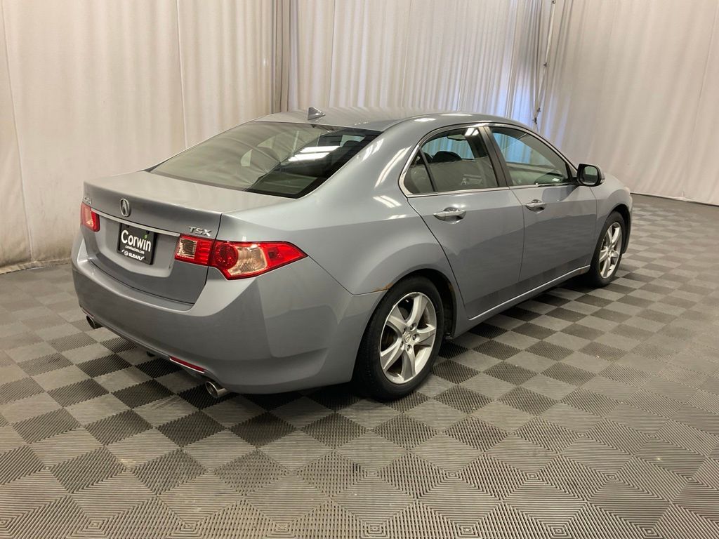 Used 2011 Acura TSX  with VIN JH4CU2F69BC018702 for sale in Moorhead, Minnesota