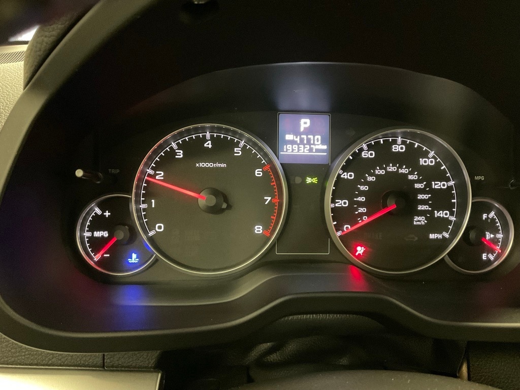 Used 2014 Subaru Outback 2.5i Premium with VIN 4S4BRBCC8E3227910 for sale in Moorhead, Minnesota
