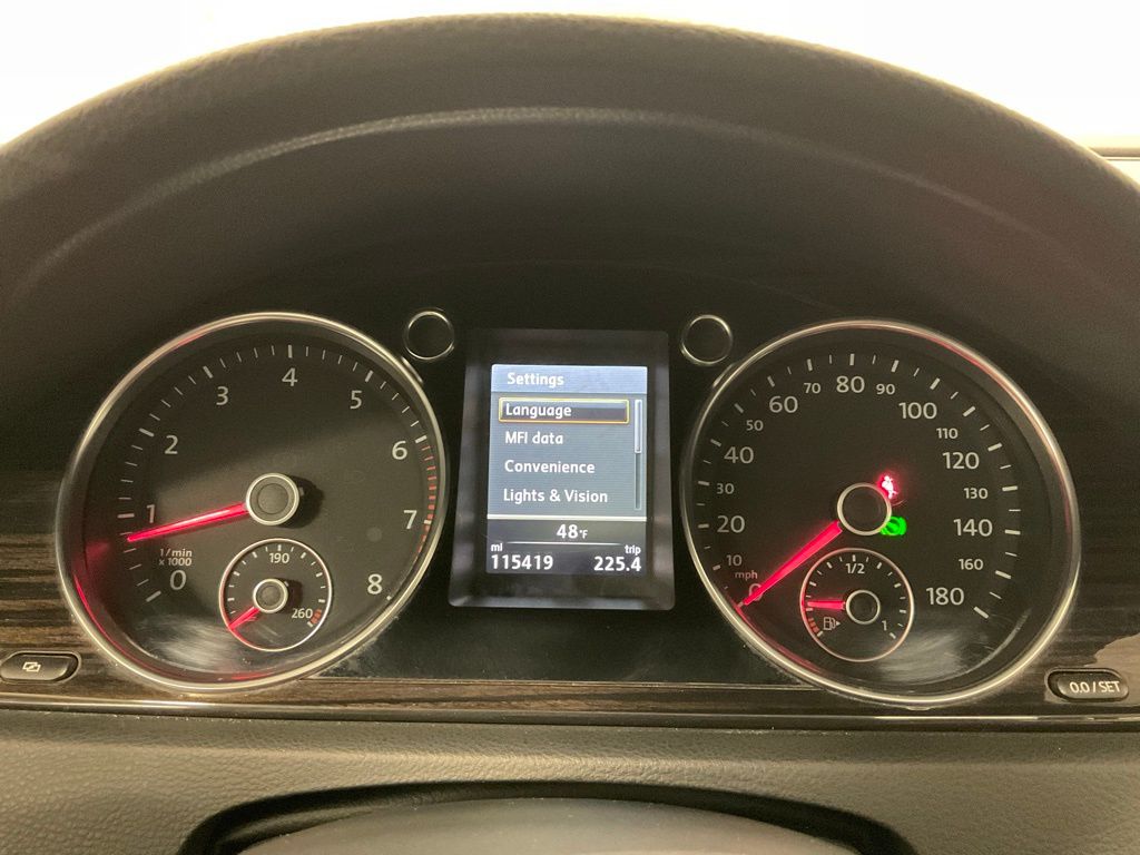 Used 2013 Volkswagen CC VR6 4Motion with VIN WVWGU7AN2DE508100 for sale in Moorhead, MN