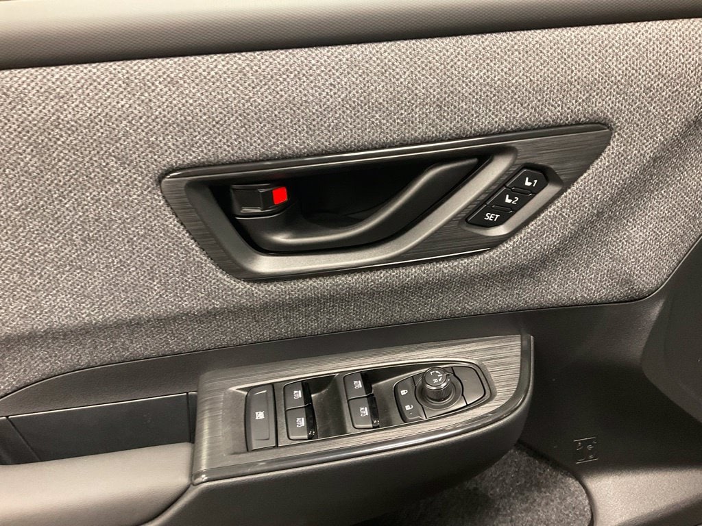 2026 Subaru Outback Limited - Photo 11