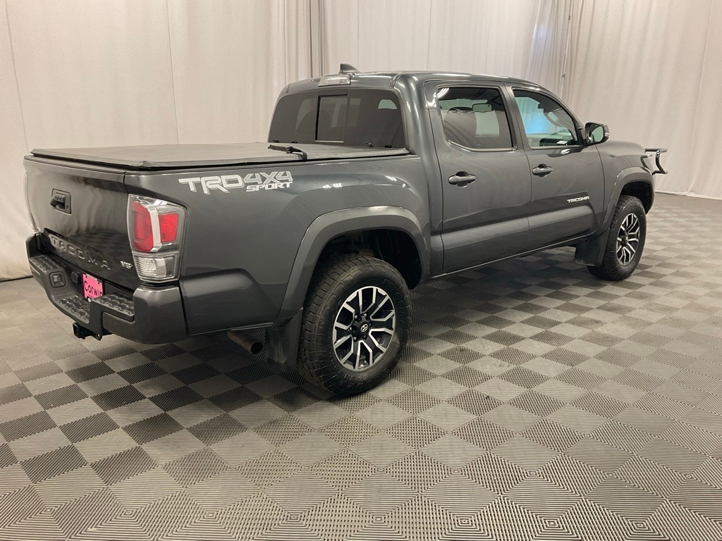 Used 2022 Toyota Tacoma TRD Sport with VIN 3TMCZ5ANXNM516719 for sale in Moorhead, Minnesota
