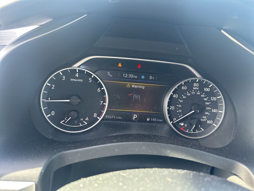 Used 2016 Nissan Murano Platinum with VIN 5N1AZ2MH7GN140285 for sale in Moorhead, Minnesota