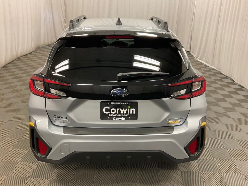 2025 Subaru Crosstrek Sport photo 3