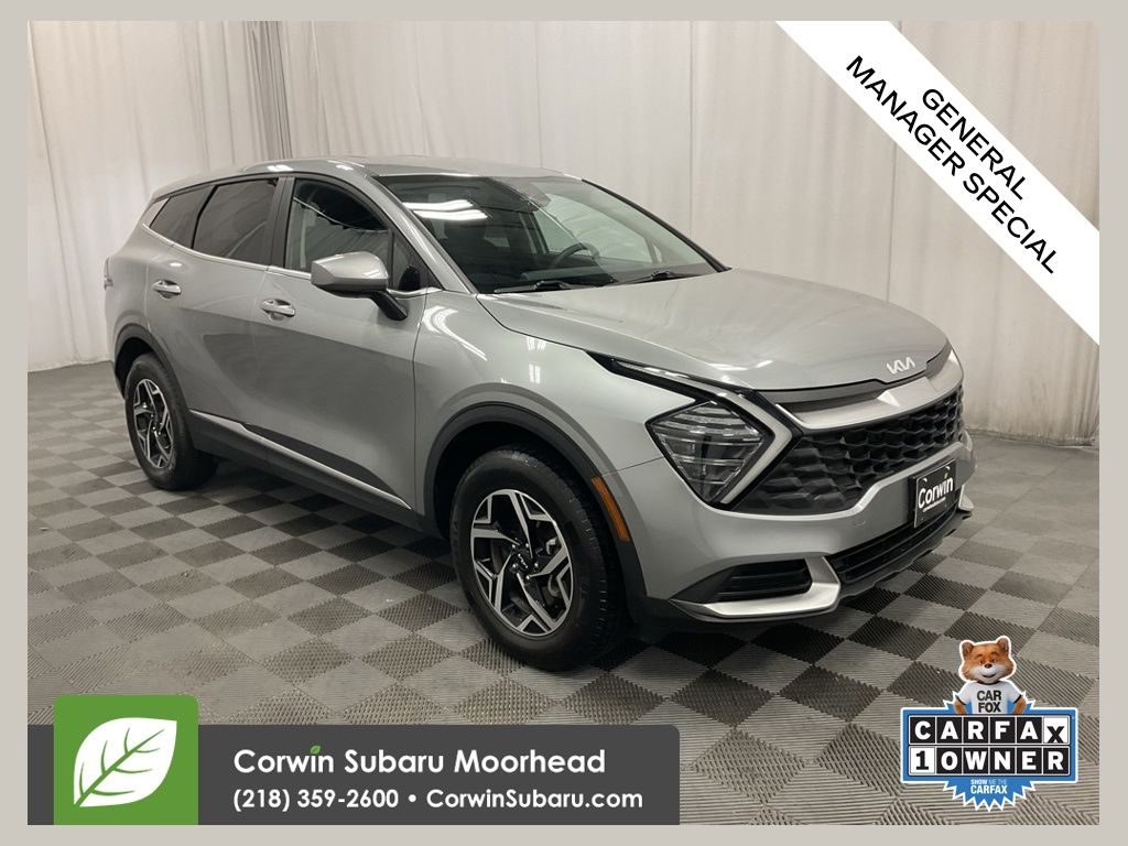 2024 Kia Sportage LX's photo